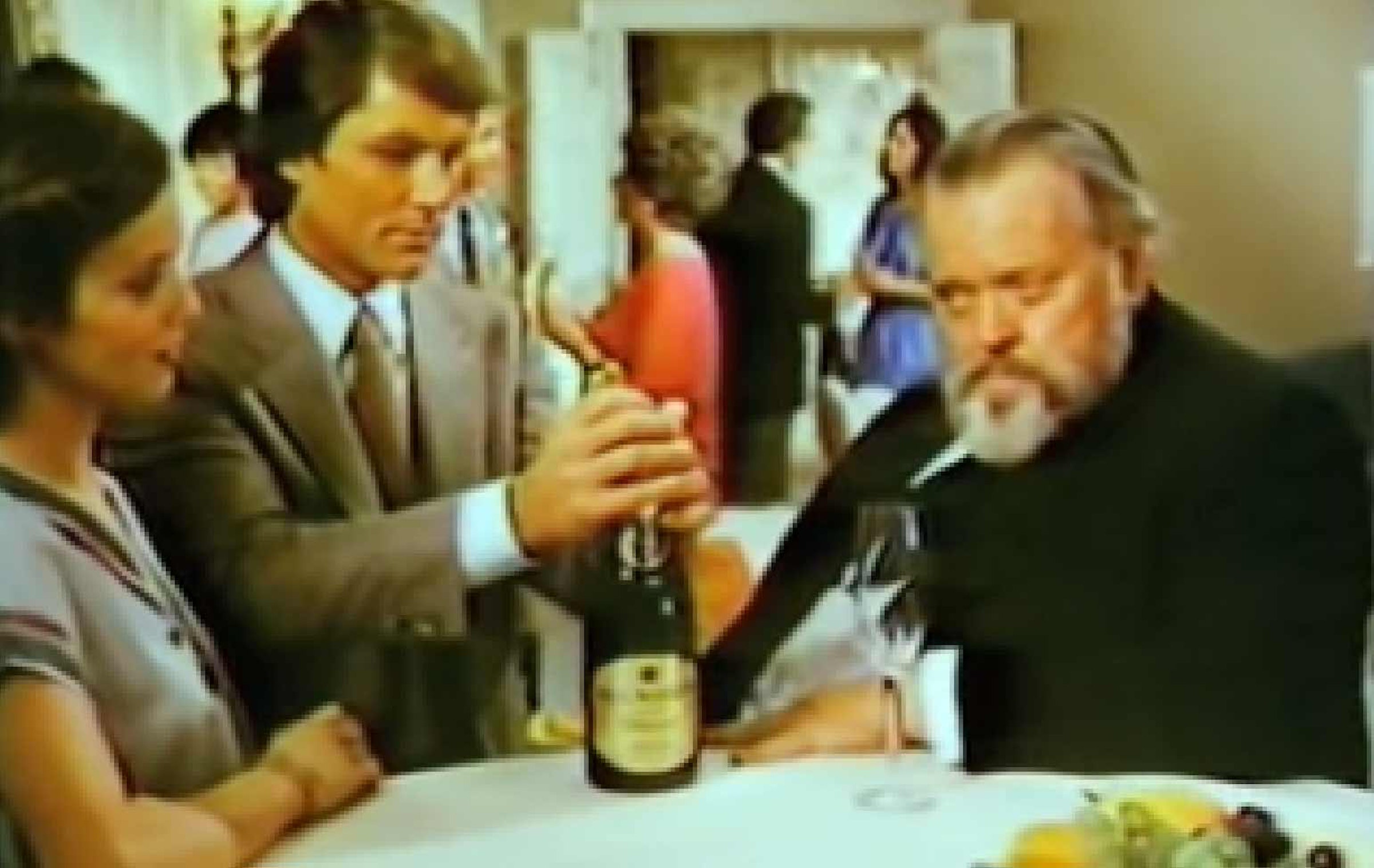 orson-welles-drunk-champagne-spot.jpg