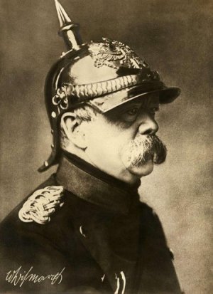 450photo_bismarck1870-tt-width-450-height-619-crop-1-bgcolor-ffffff-lazyload-0.jpg