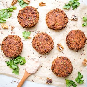 Reticule's-Quinoa-Veggie-Burgers.jpg