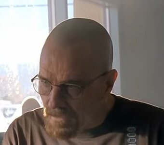 Breaking_Bad_S04E01__Box_Cutter__-_Denny's_Scene_0-25_screenshot~2.jpg