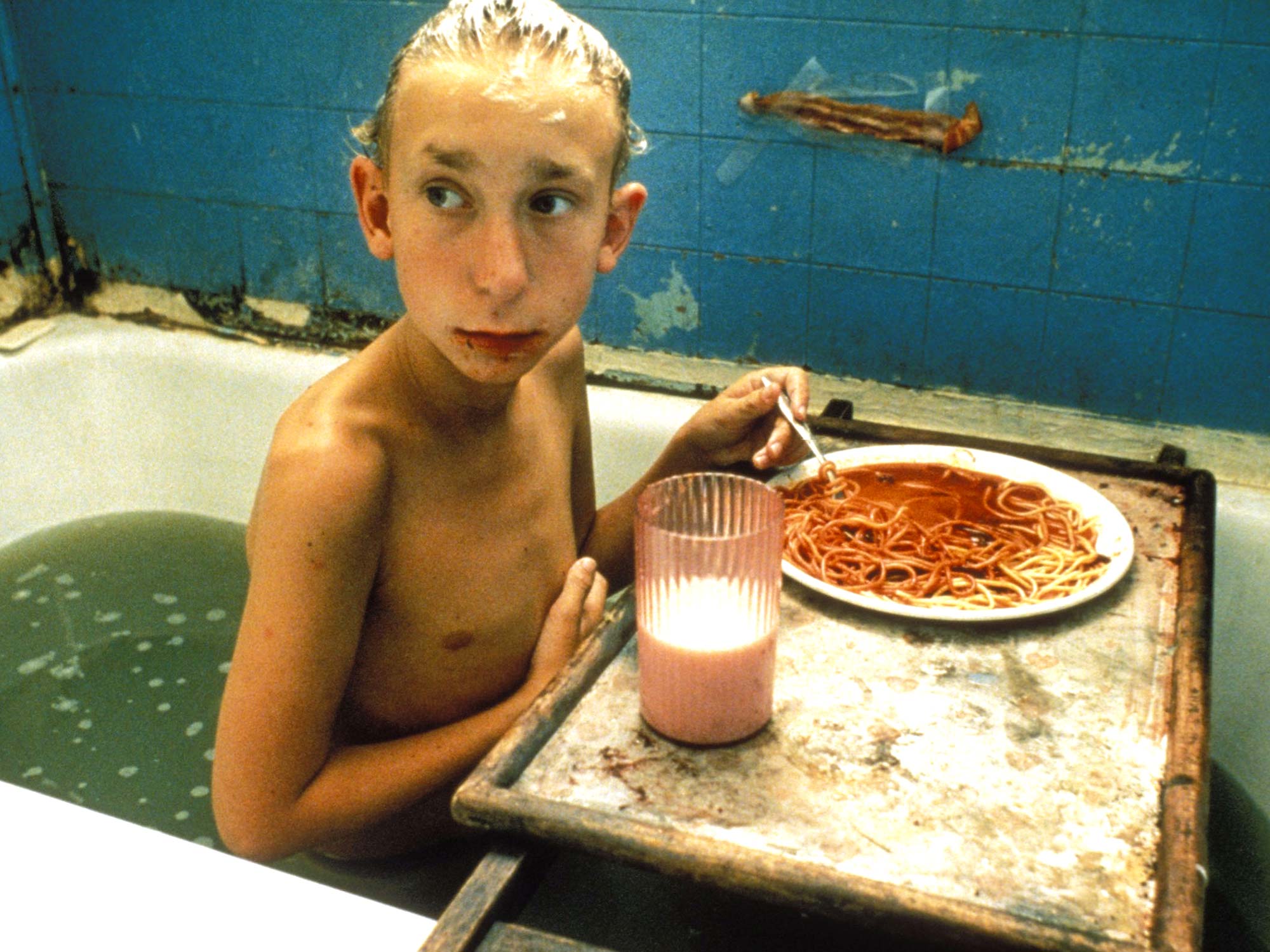 gummo-bathtub-scene.jpg